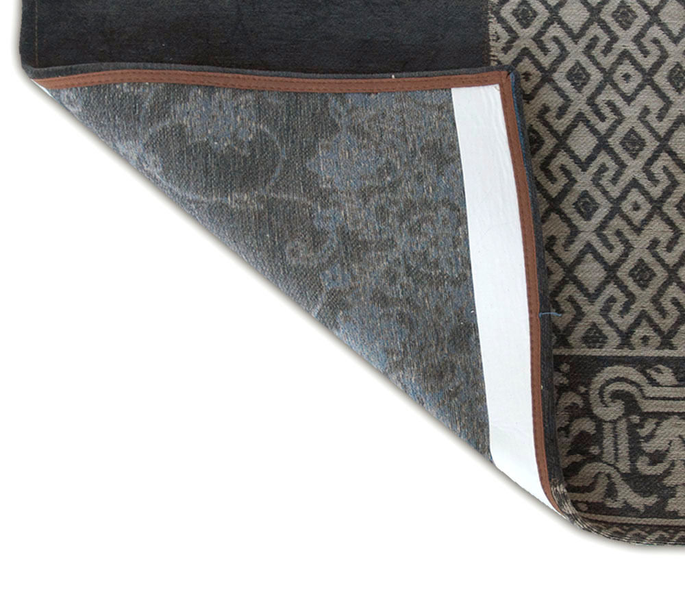 2.5′ x 5′ Blue Grey and Brown Patchwork Design Area Rug